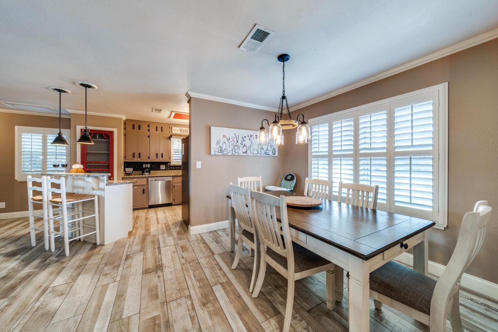 Charming Pet Friendly 4 Bdrm Home Mins To Main St And Wineries Фредериксбург Екстериор снимка